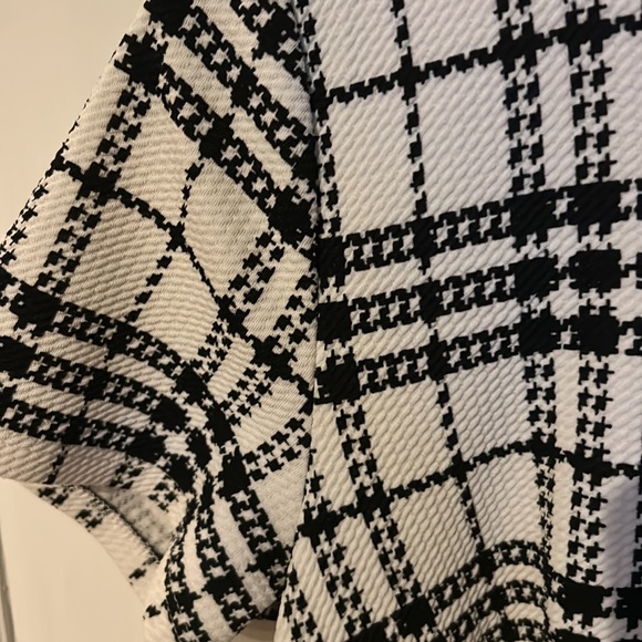 Motherhood Maternity black and white plaid maternity sheath dress. Like new. - Picture 4 of 4